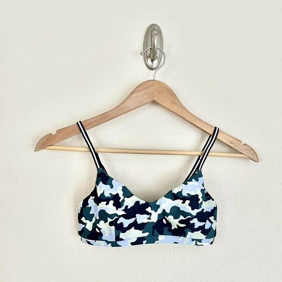 New THE UPSIDE Camo Ballet Sports Bra in Blue - Picture 5 of 9